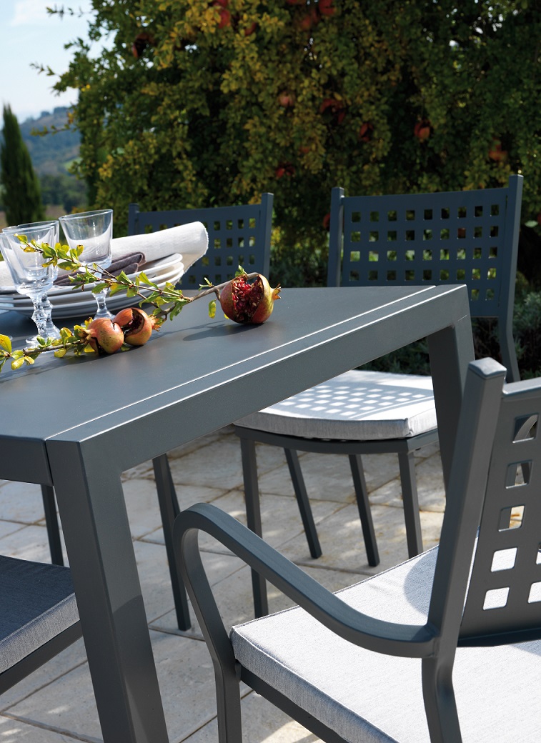 Tavolo da giardino ed esterni Quatris 120x80 Vermobil - Progetto Sedia