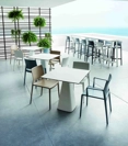 Bakhita Sedie in plastica di design Gaber 12