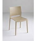 Bakhita Sedie in plastica di design Gaber 16