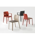 Klia Braccioli - Seduta Imbottita Sedie in plastica di design Kastel 1