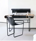 Apelles Desk