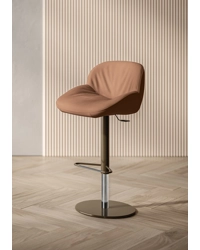 Amelie Sgabello Alzo Gas