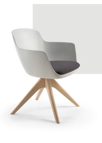 Decò Upholstered armchairs Progetto Sedia