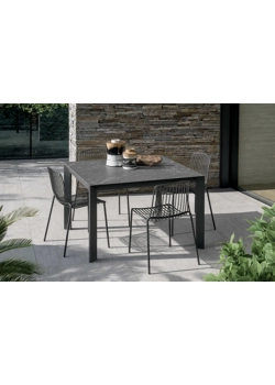 Scirocco 100x100 Tavoli moderni Altacom