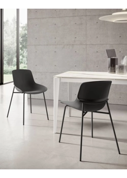 Noa Sedie in plastica di design Ingenia