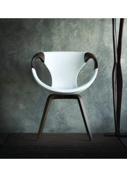 Up Wood Arms - Soft Touch Sedie in legno moderne Tonon