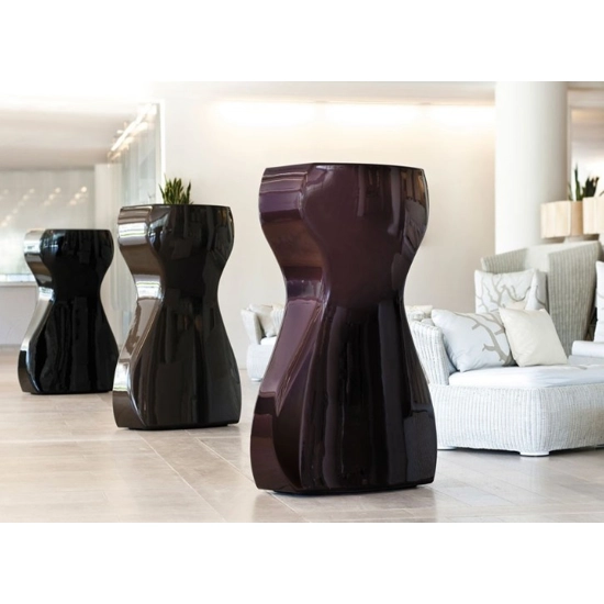 Medium Venus Vases 21st 4