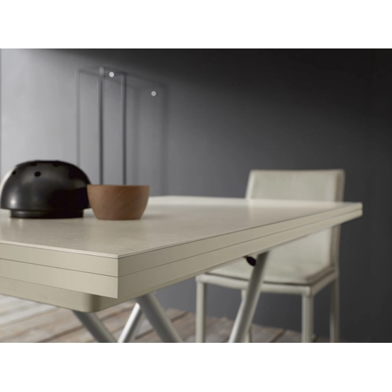 Bessy Transformable tables Altacom 11