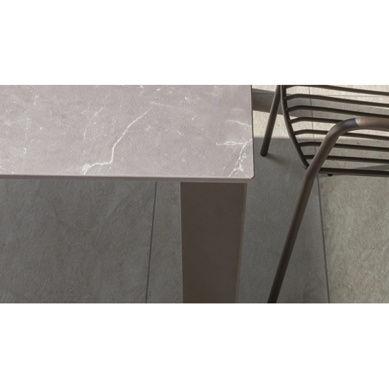 Scirocco 100x100 Tavoli moderni Altacom 1
