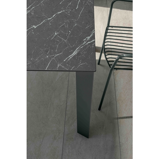Scirocco 100x100 Tavoli moderni Altacom 2