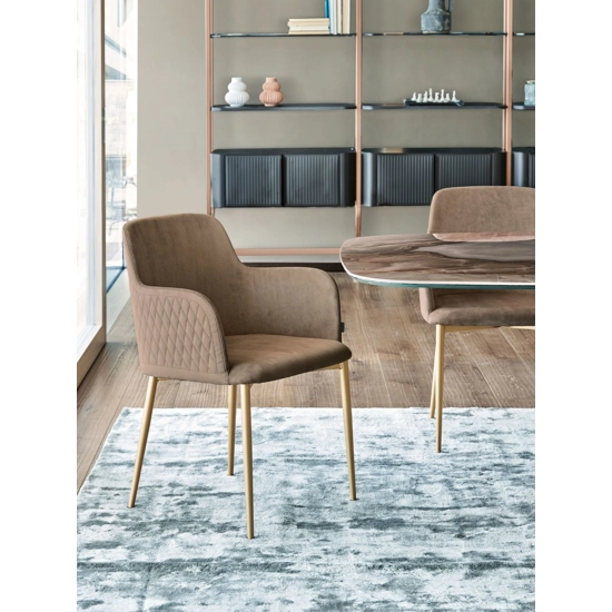 Margot poltrona gambe in acciaio Sedie imbottite Bontempi