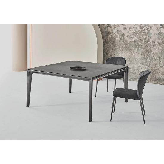 Duke 140x140 Fixed Modern tables Bontempi 3