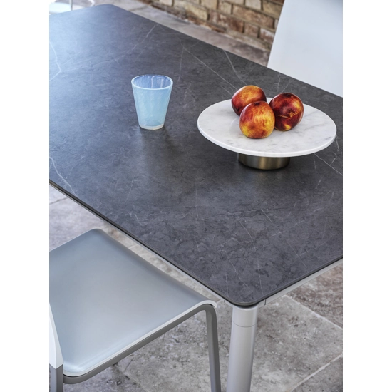 Moon 70x70 Fixed Modern tables Bontempi 2