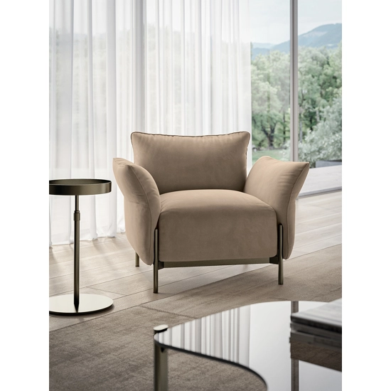 Victor Poltroncine imbottite Bontempi 4