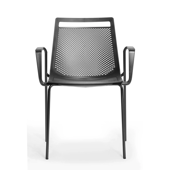 Akami Bracciolo Sedie in plastica di design Gaber 2