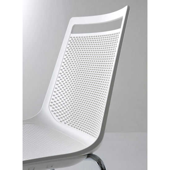 Akami BL Sedie in plastica di design Gaber 3