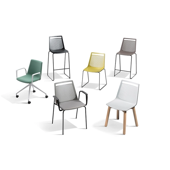 Akami Bracciolo Sedie in plastica di design Gaber 9
