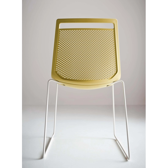 Akami S Sedie in plastica di design Gaber 15