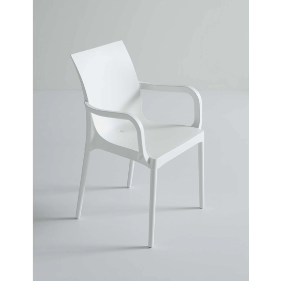 Iris Braccioli Sedie in plastica di design Gaber 2