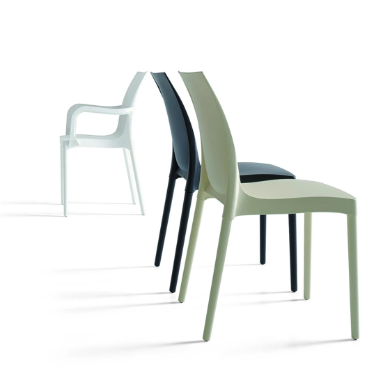 Iris Sedie in plastica di design Gaber 3