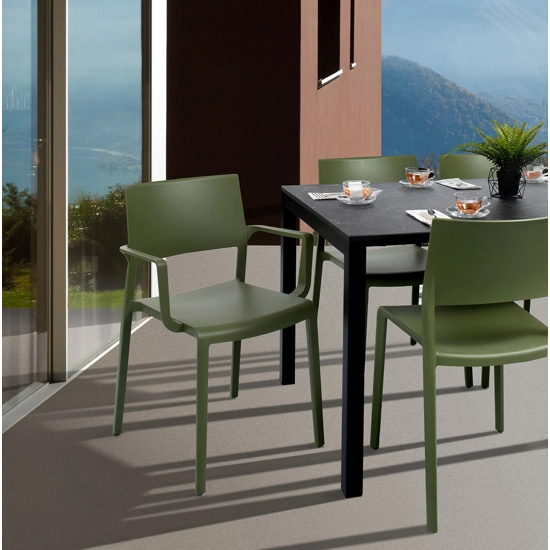 Lilibet Braccioli Sedie in plastica di design Gaber 2
