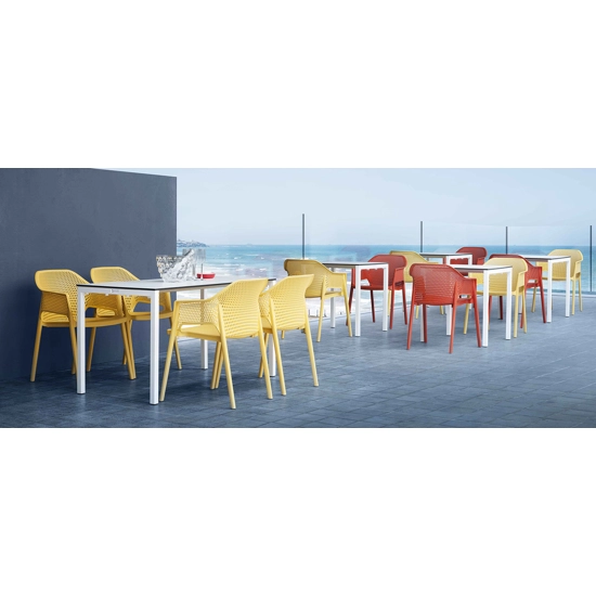 Minush Sedie in plastica di design Gaber 1