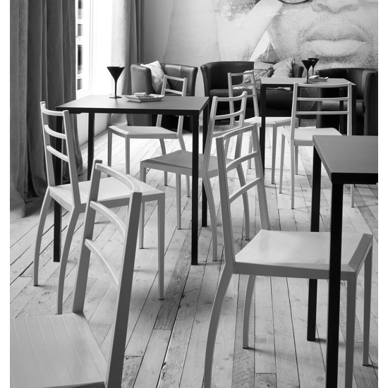 Prisma Sedie in plastica di design Gaber 1