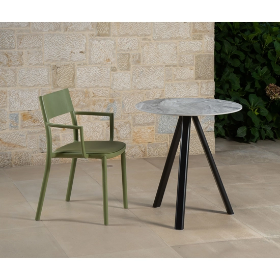 To-Me Braccioli Sedie in plastica di design Gaber 5