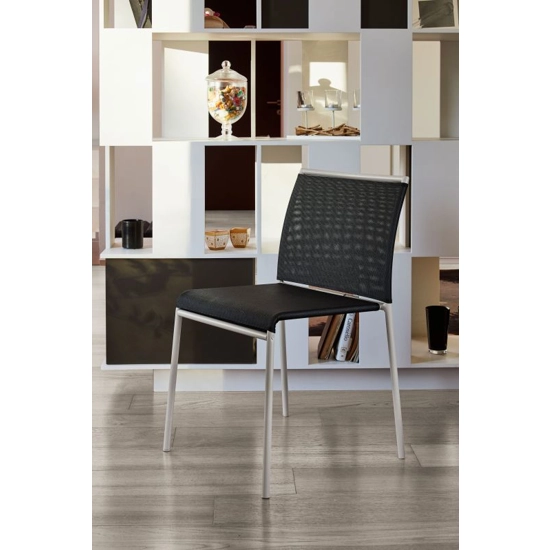 Stackable Lola Metal chairs ingenia 2