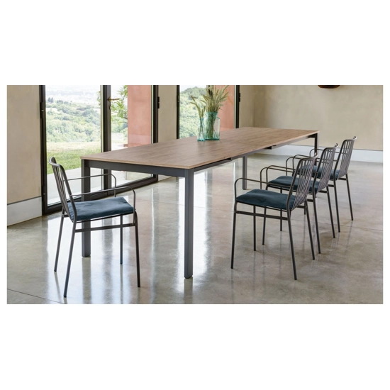 Street armrests Metal chairs ingenia 1