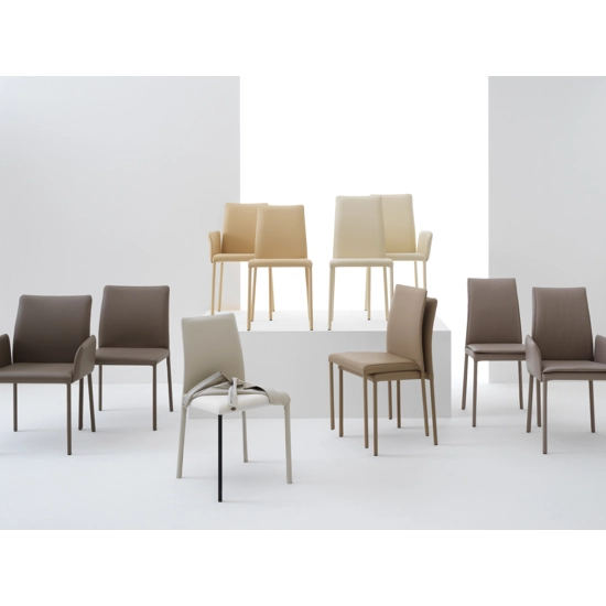 Agata Impilabile Sedie imbottite Julia 2