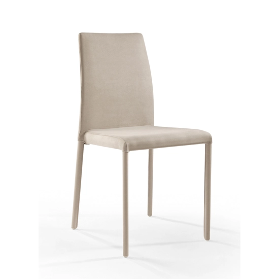 Agata Impilabile Sedie imbottite Julia