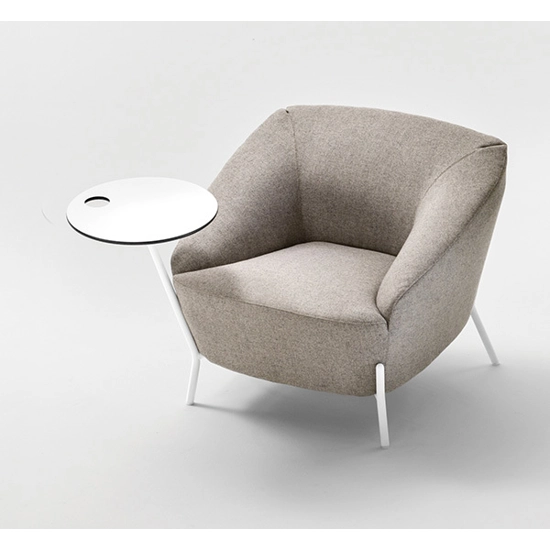 Nuvola Armchair with Tablet Contract armchairs Milani