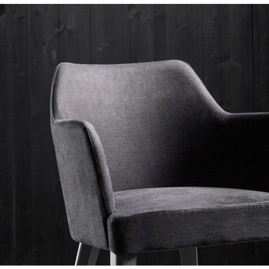 Oscars Living room armchairs Origins 1971 2