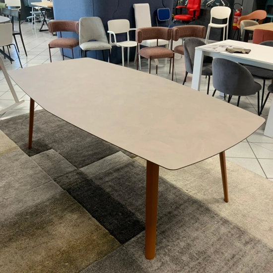 TAVOLO SQUID + 4 SEDIE SI-SI Outlet tables Scab 8