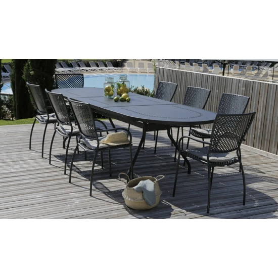 Queen 2 Metal chairs RD Italia 1