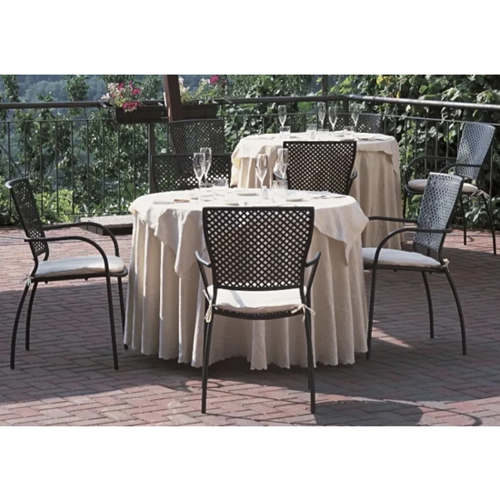 Queen 2 Metal chairs RD Italia 5