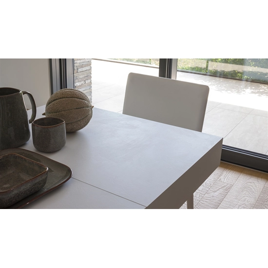 Iris Tavoli moderni Altacom 4