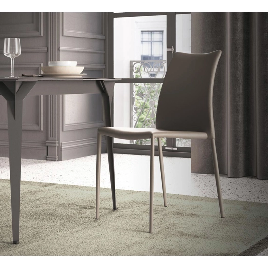 Zefiro Sedie imbottite Ambiance Italia 1