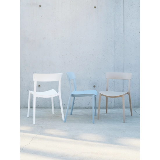 Tina - PROMO Plastic chairs Ambiance Italia 1