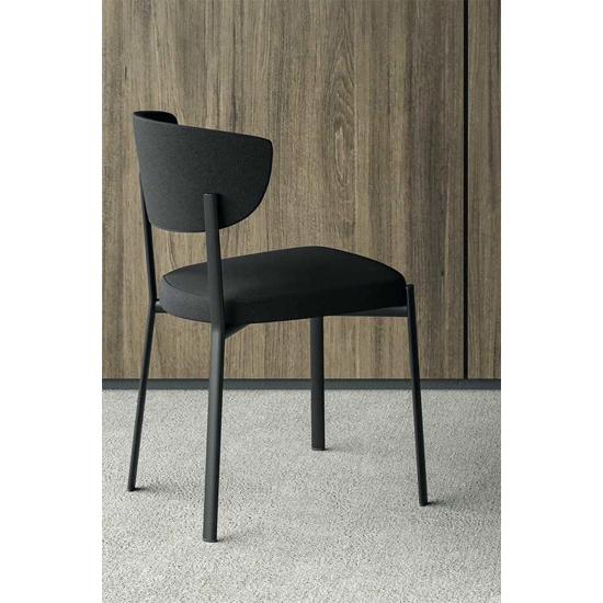 Teddy Upholstered chairs Ambiance Italia 1