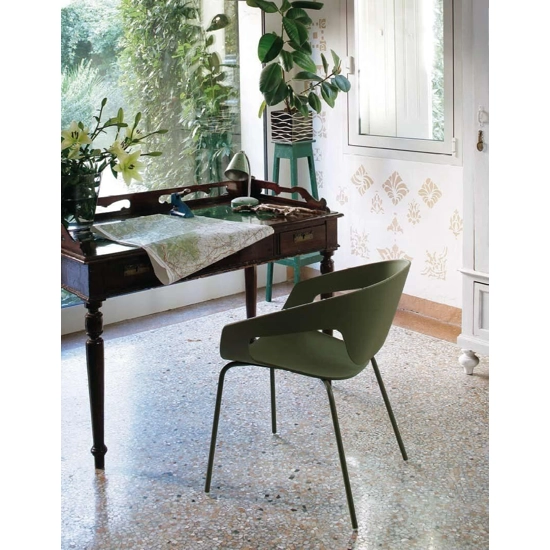 Vad Living room chairs Casamania 5