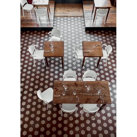 Piazza 2 Sedie Contract Colos 2