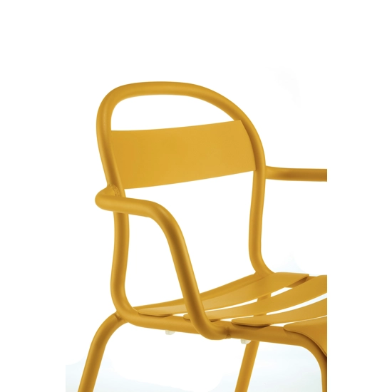 Cue 2 Contract chairs Colos 1