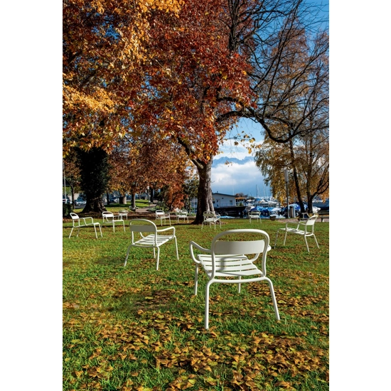 Cue Lounge Garden and outdoor chairs Colos 1