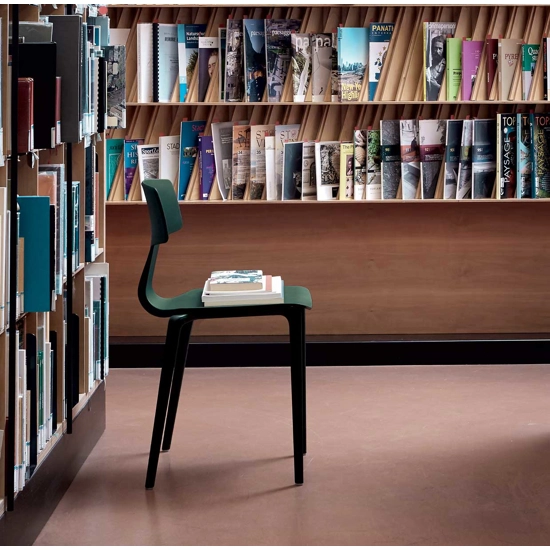 Torre S Sgabelli contract Colos 9