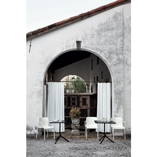 TA 60x60 Contract tables Colos 3