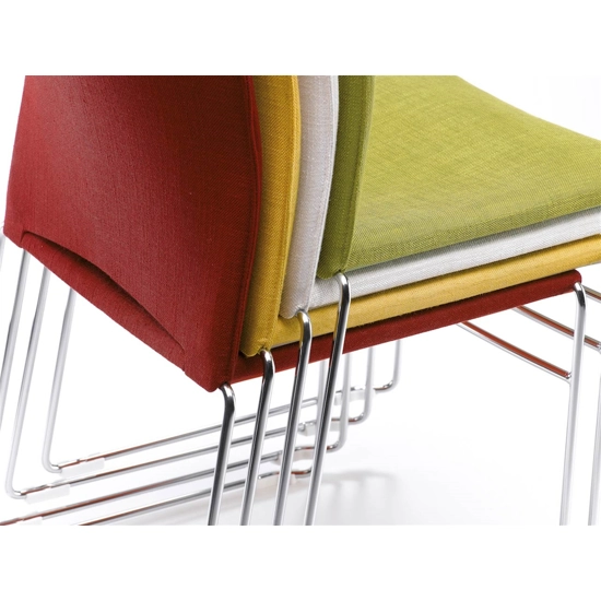 Web (prezzo per sedia in imballo da 2 pz.) Sedie da attesa e collettività Infiniti 11