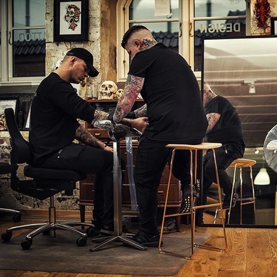 KLEJN Sgabelli in metallo Infiniti 3