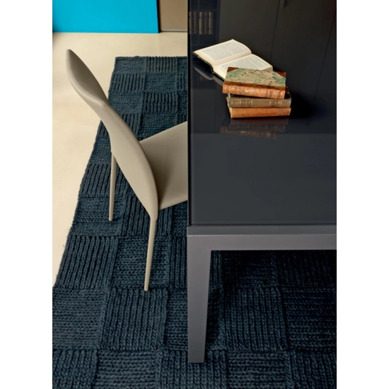 Amy Kitchen chairs ingenia 1